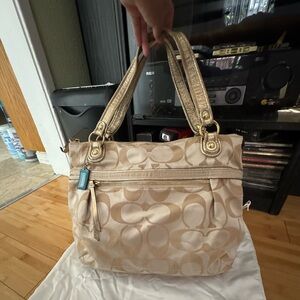 Coach Poppy Tote Bag